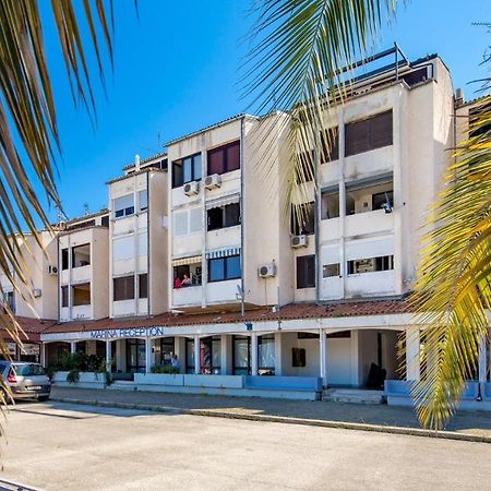 Rona Apartment Zrinka Poreč Dış mekan fotoğraf